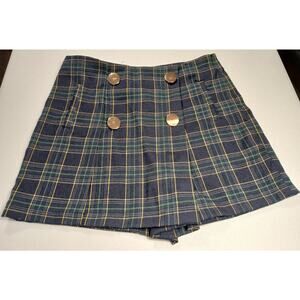 Cali 1850 preppy plaid and gold button skort size L